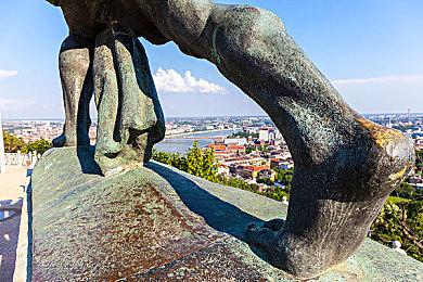 开发商计划推出《量子误差》三部曲 以及更多其他游戏